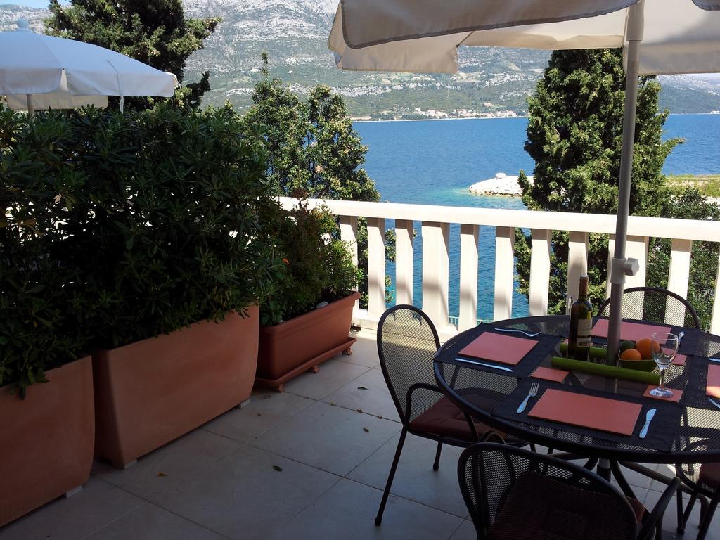 Villa Jade Apartments Front Row Sea View - Walk To Korcula Old Town Medvinjak Quarto foto