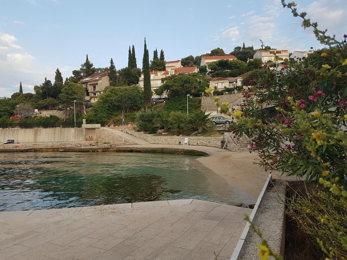 Villa Jade Apartments Front Row Sea View - Walk To Korcula Old Town Medvinjak Exterior foto