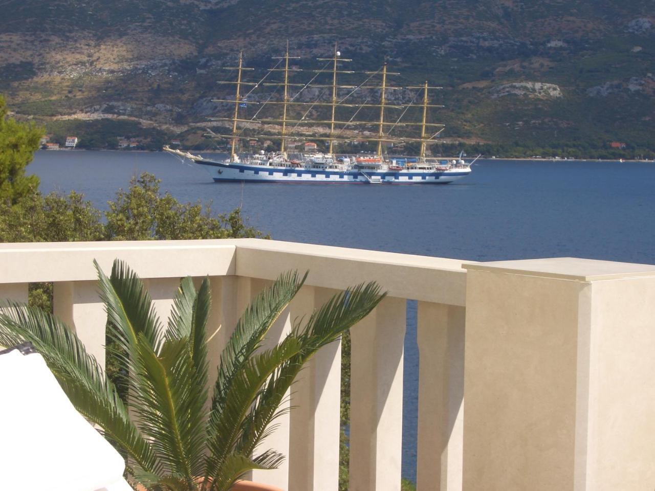 Villa Jade Apartments Front Row Sea View - Walk To Korcula Old Town Medvinjak Exterior foto
